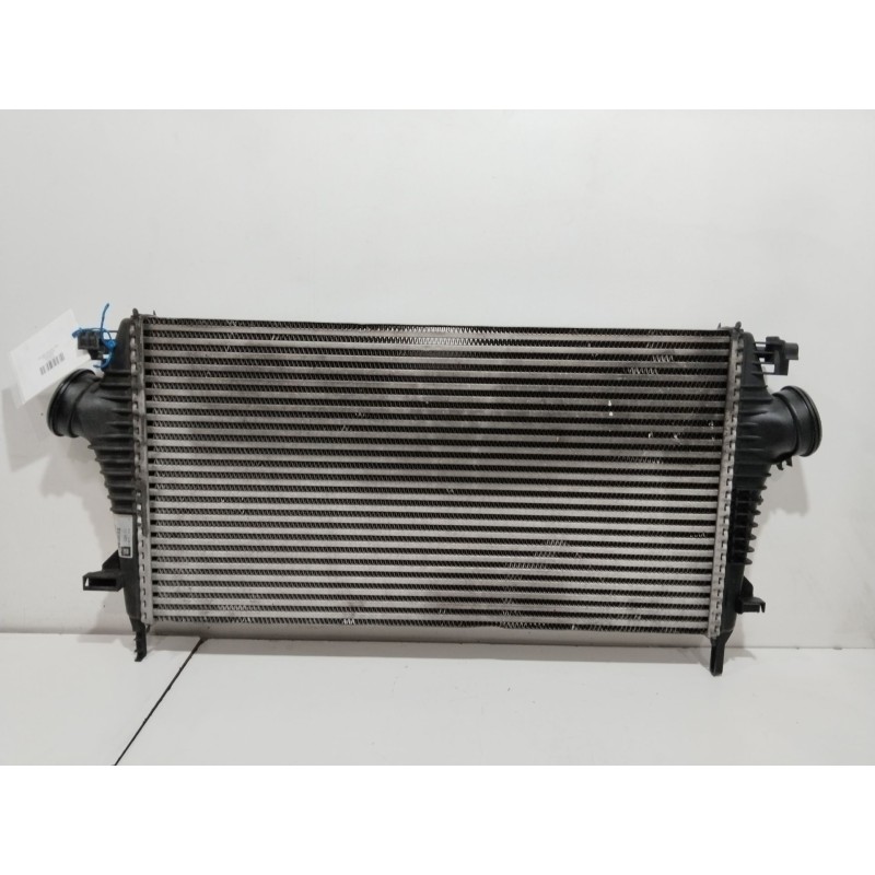 Recambio de intercooler para opel insignia berlina cosmo referencia OEM IAM P1831002  