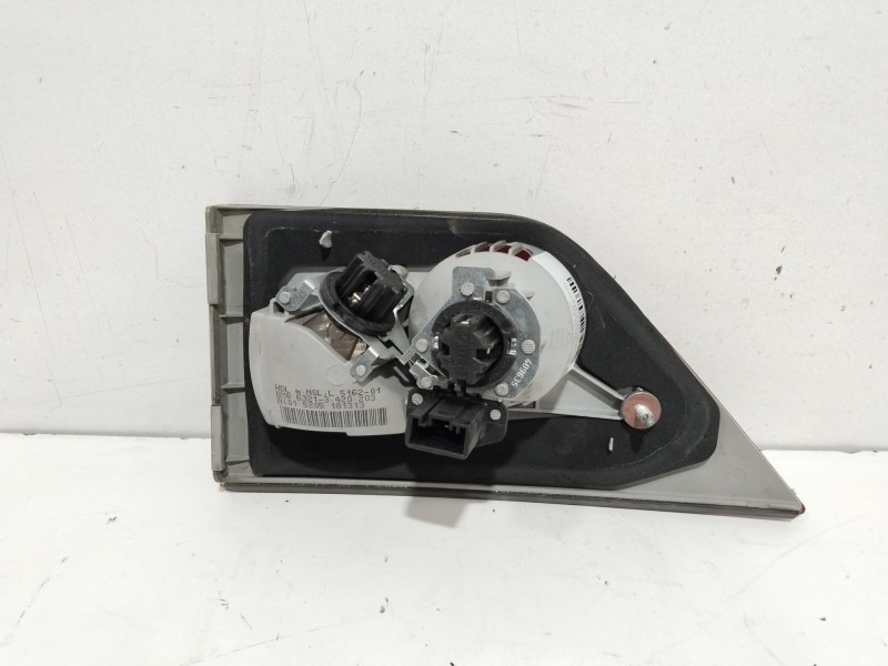 Recambio de piloto porton trasero izquierdo para bmw x3 (e83) 3.0d referencia OEM IAM 63213420203  