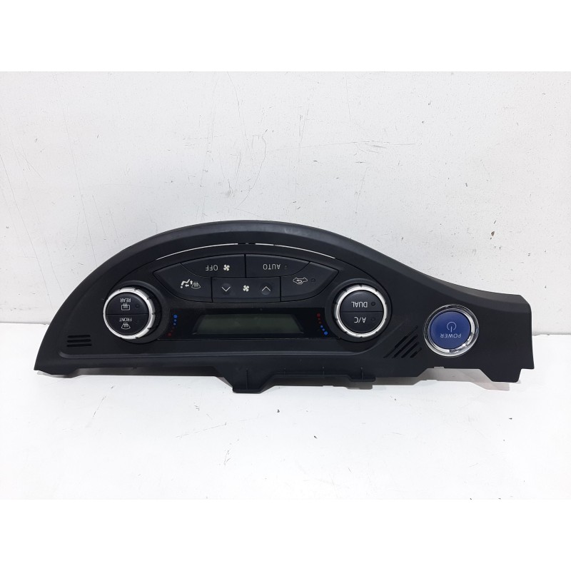 Recambio de mando calefaccion / aire acondicionado para toyota yaris hybrid active referencia OEM IAM 559000D800  