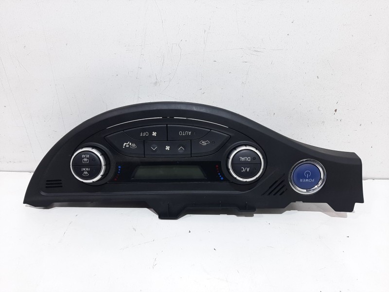 Recambio de mando calefaccion / aire acondicionado para toyota yaris hybrid active referencia OEM IAM 559000D800  