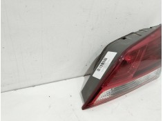 Recambio de piloto porton trasero derecho para hyundai i40 cab bluedrive referencia OEM IAM 924043Z6  