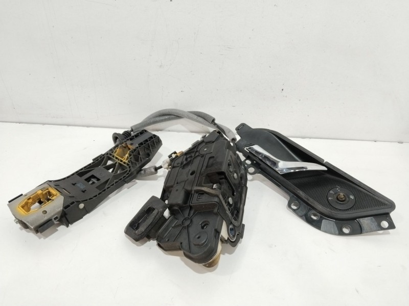 Recambio de cerradura puerta delantera izquierda para seat toledo (kg3) style referencia OEM IAM 5E1837015A  