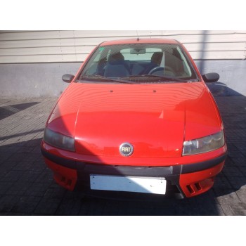 FIAT PUNTO BERLINA (188)