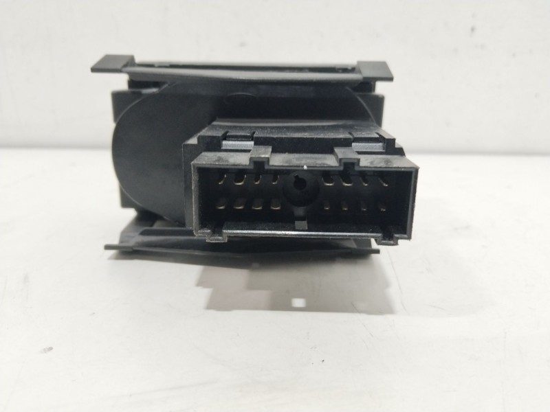 Recambio de mando luces para ford fusion (cbk) newport referencia OEM IAM 6S6T13A024AA  