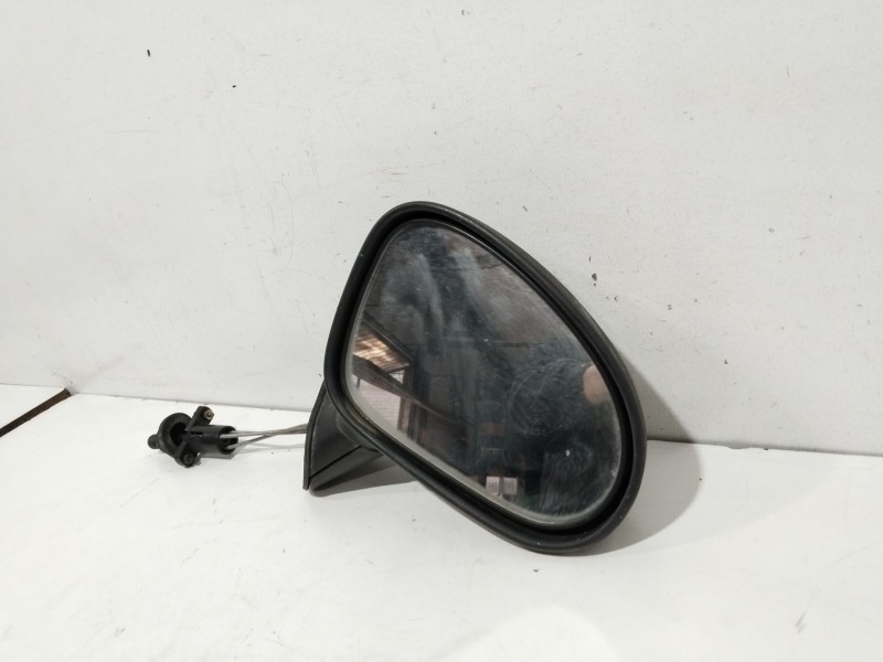 Recambio de retrovisor derecho para daewoo matiz cd referencia OEM IAM 96323392  