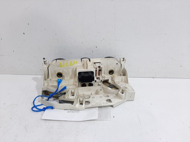 Recambio de mando calefaccion / aire acondicionado para seat leon (1m1) stella referencia OEM IAM 1M0820045A  