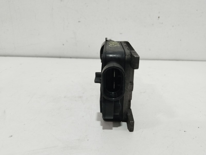 Recambio de resistencia calefaccion para ford mondeo ber. (ca2) ghia referencia OEM IAM 940002904  