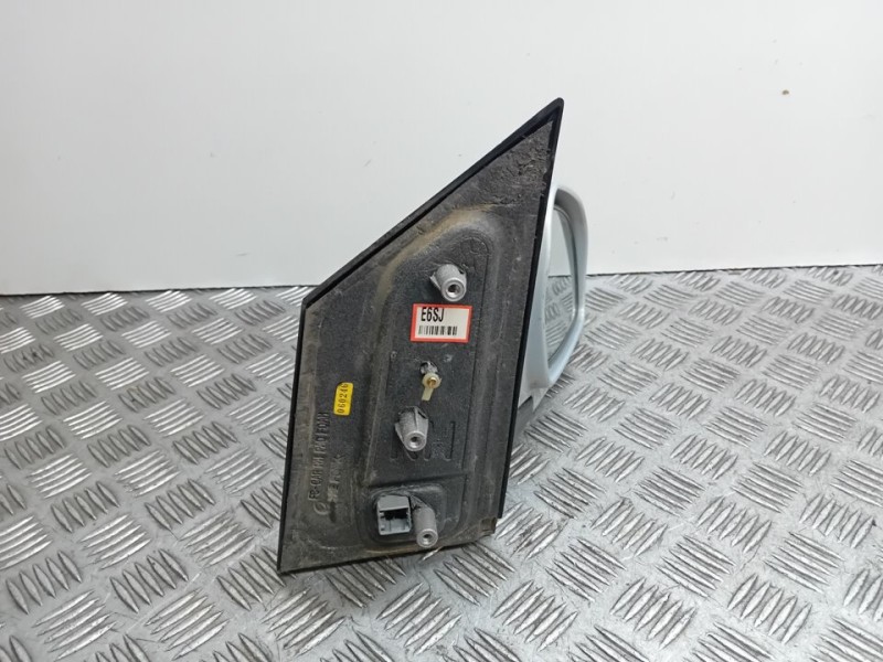 Recambio de retrovisor derecho para hyundai matrix (fc) 1.6 gls referencia OEM IAM 8762017700CA  