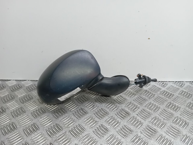 Recambio de retrovisor derecho para chevrolet matiz s referencia OEM IAM 96600221  