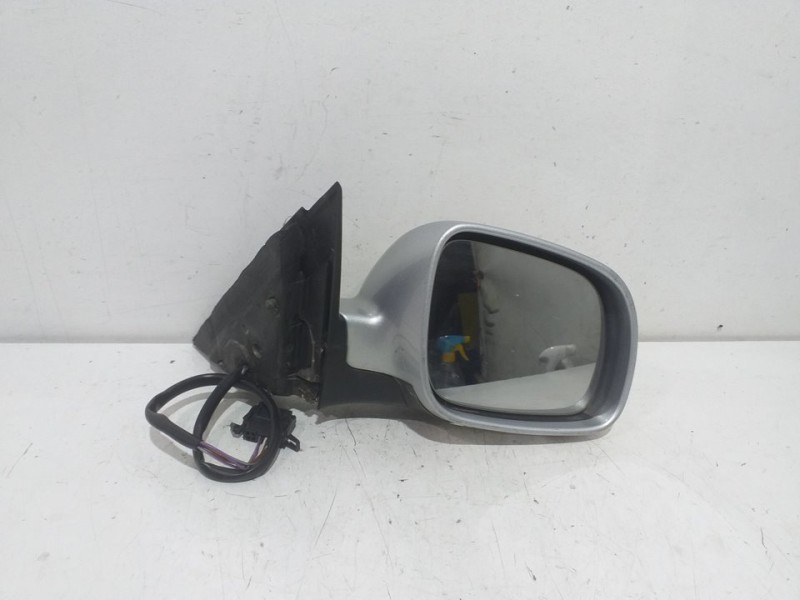 Recambio de retrovisor derecho para volkswagen passat berlina (3b3) comfortline referencia OEM IAM 3B1857508F  