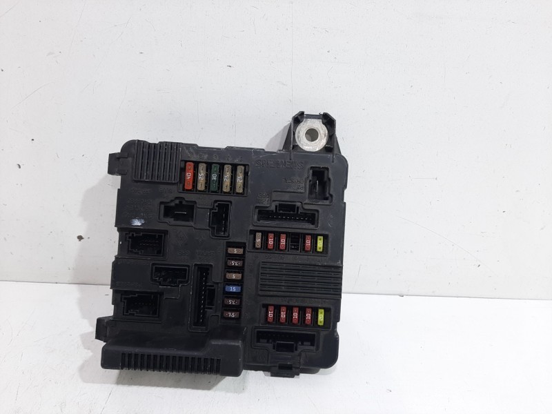 Recambio de modulo electronico para renault scenic ii privilege referencia OEM IAM A118399200  