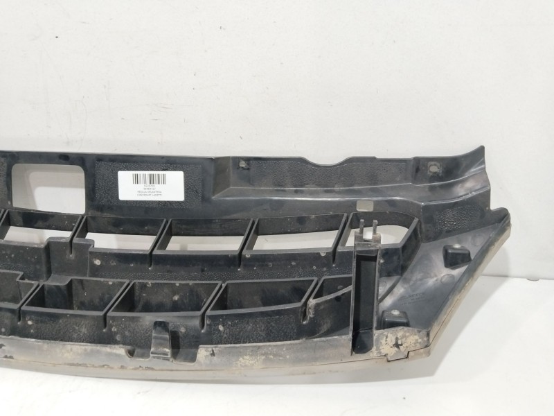 Recambio de rejilla delantera para chevrolet lacetti cdx referencia OEM IAM 96469727  