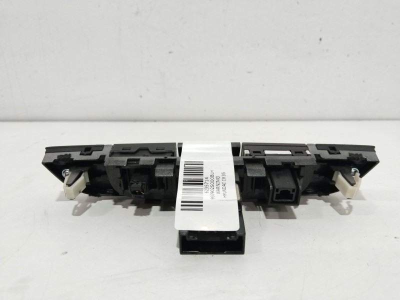 Recambio de warning para hyundai ix35 classic 2wd referencia OEM IAM 937902S000BLH  