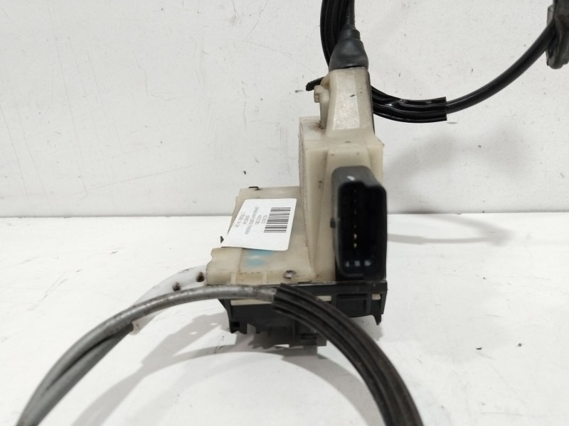 Recambio de cerradura puerta trasera derecha para citroën c4 lim. seduction referencia OEM IAM 45027185  