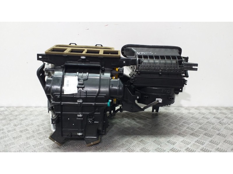 Recambio de calefaccion entera normal para kia niro business referencia OEM IAM 97200G5040  
