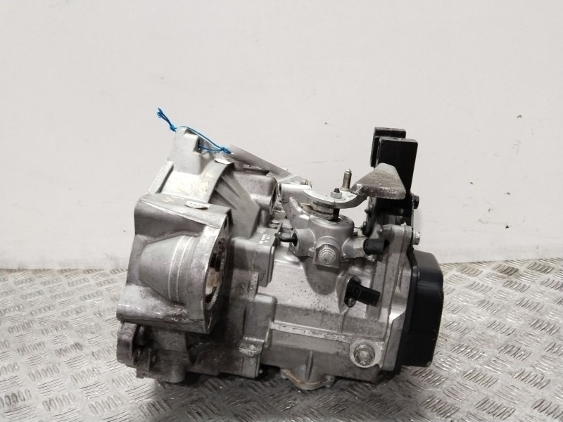 Recambio de caja cambios para skoda rapid active referencia OEM IAM QXR  