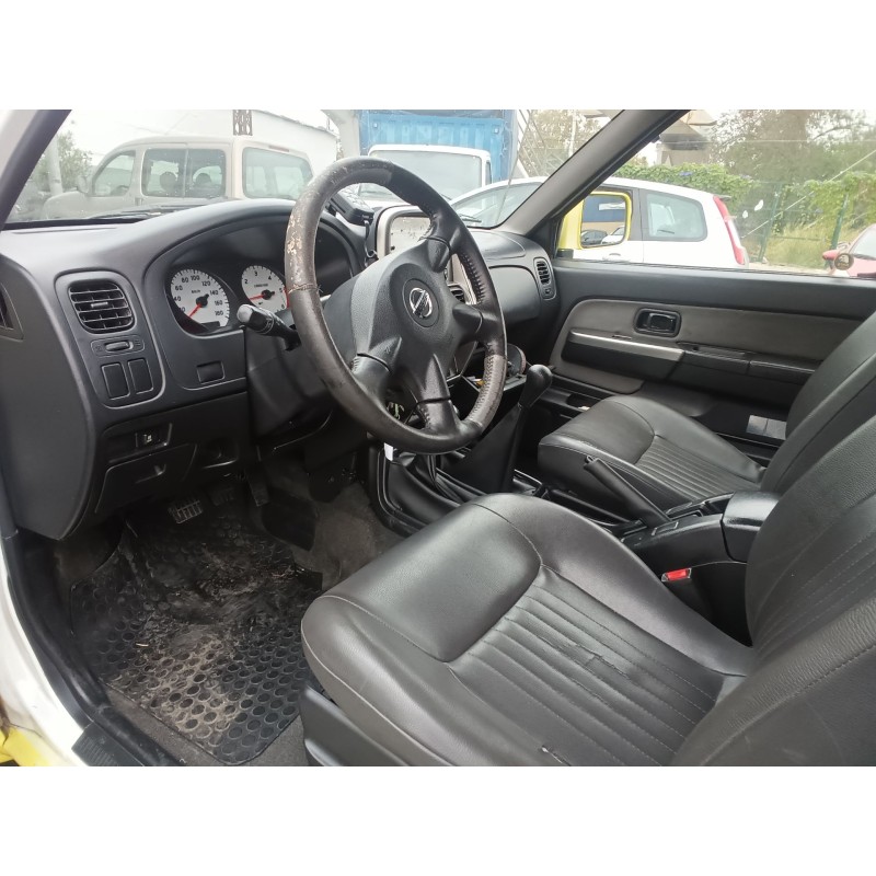 NISSAN NP300 PICKUP (D22) - imagen 5