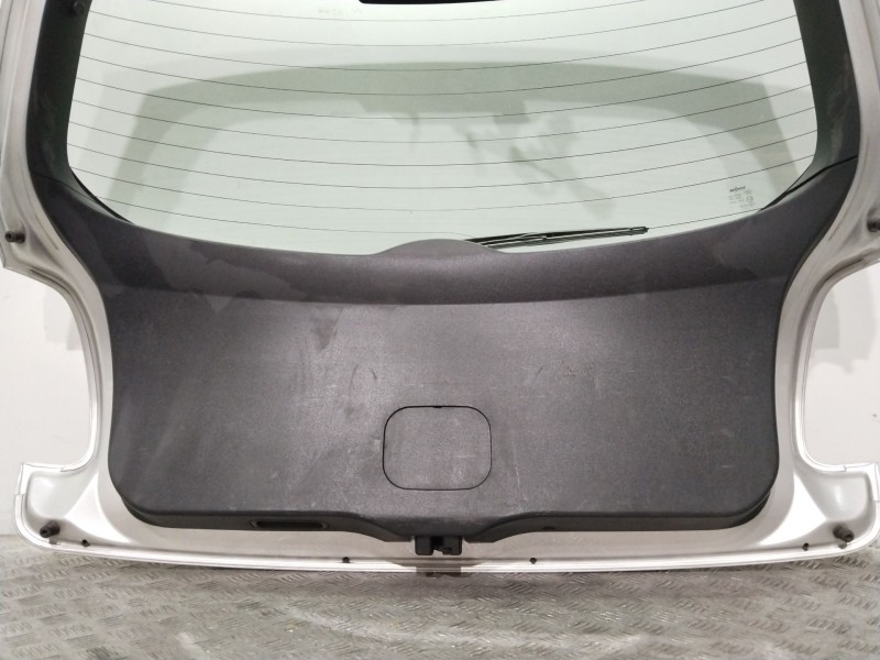 Recambio de porton trasero para toyota auris luna+ referencia OEM IAM 6700512A30  GRIS