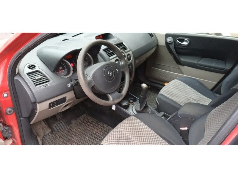 renault megane ii familiar del año 2004 renault megane ii familiar del año 2004