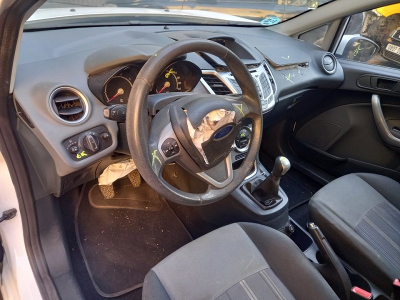 ford fiesta (cb1) del año 2010