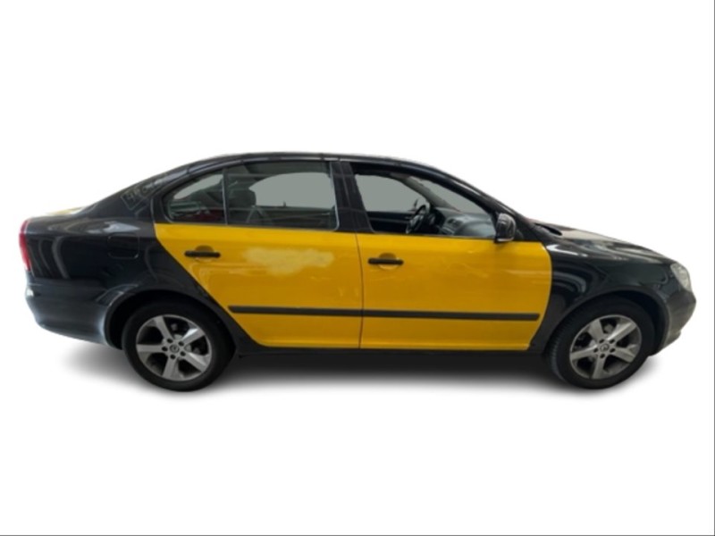 skoda octavia berlina (1z3) del año 2011