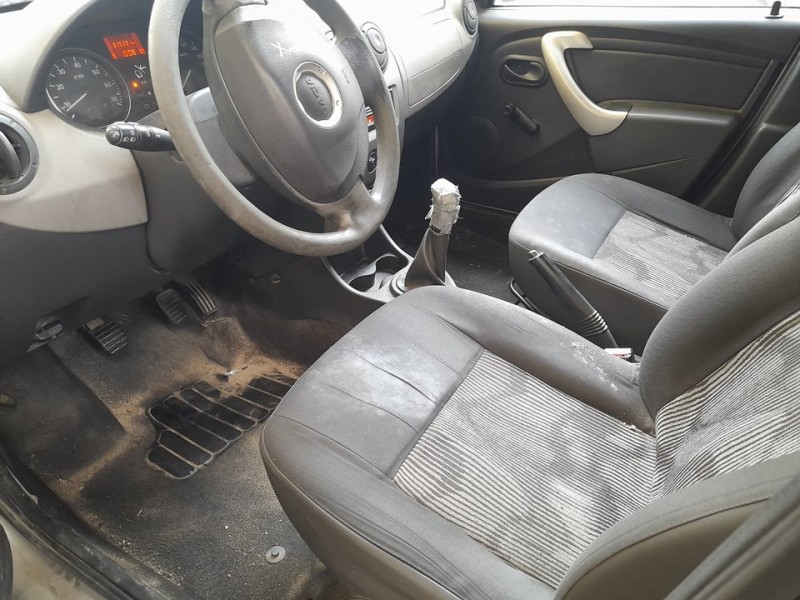 dacia sandero del año 2011