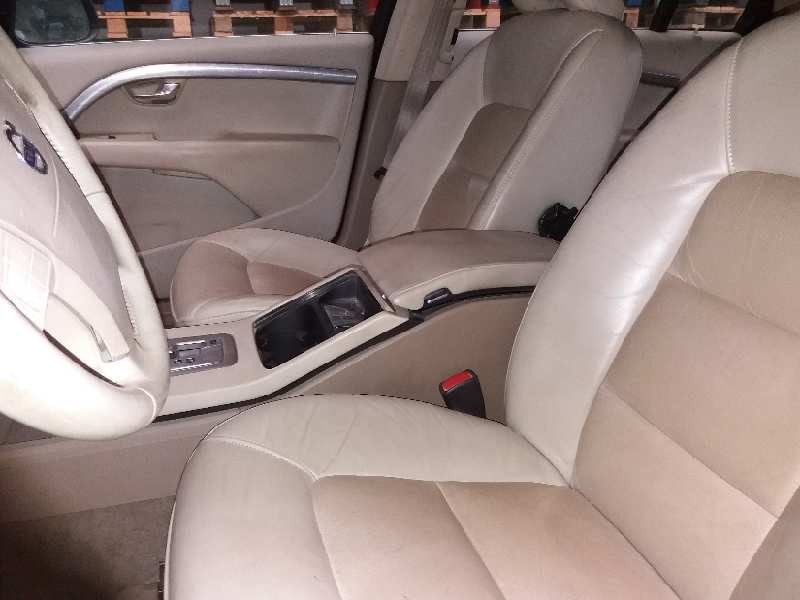 volvo s80 berlina del año 2006