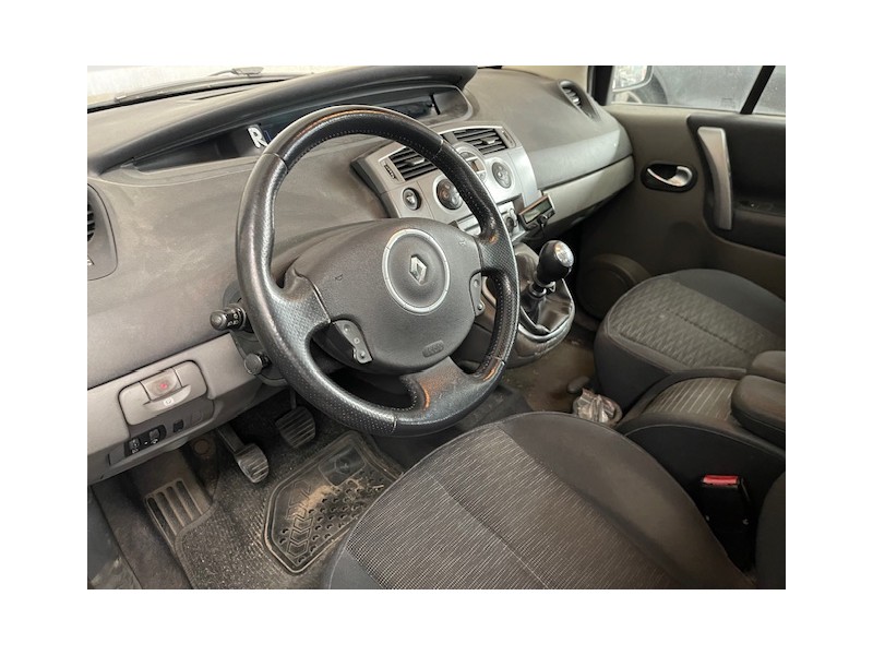 renault scenic ii del año 2007