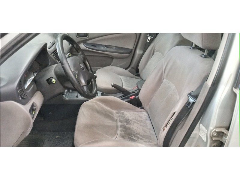 nissan almera (n16/e) del año 2001 nissan almera (n16/e) del año 2001