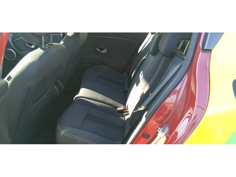 renault megane iii berlina 5 p del año 2011 renault megane iii berlina 5 p del año 2011