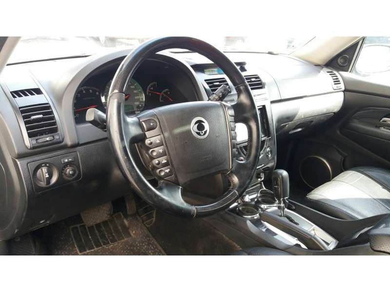 ssangyong rexton del año 2006