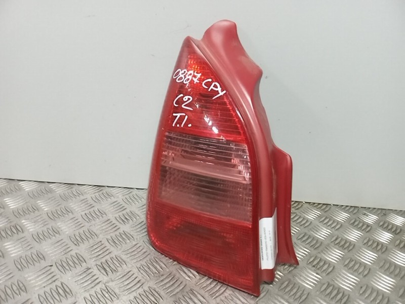 Recambio de piloto trasero izquierdo para citroën c2 vtr referencia OEM IAM   