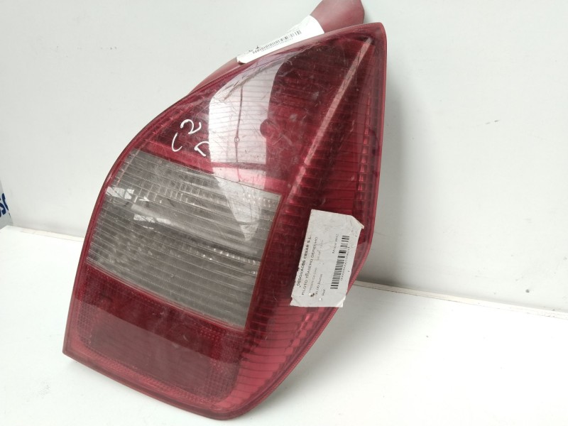 Recambio de piloto trasero derecho para citroën c2 cool referencia OEM IAM    Recambio de piloto trasero derecho para citroën c2 cool referencia OEM IAM