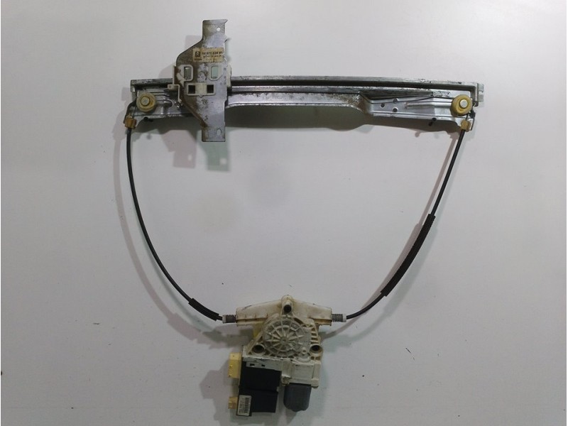 Recambio de elevalunas delantero derecho para citroën c4 berlina vtr plus referencia OEM IAM 9657133880 COMFORT 