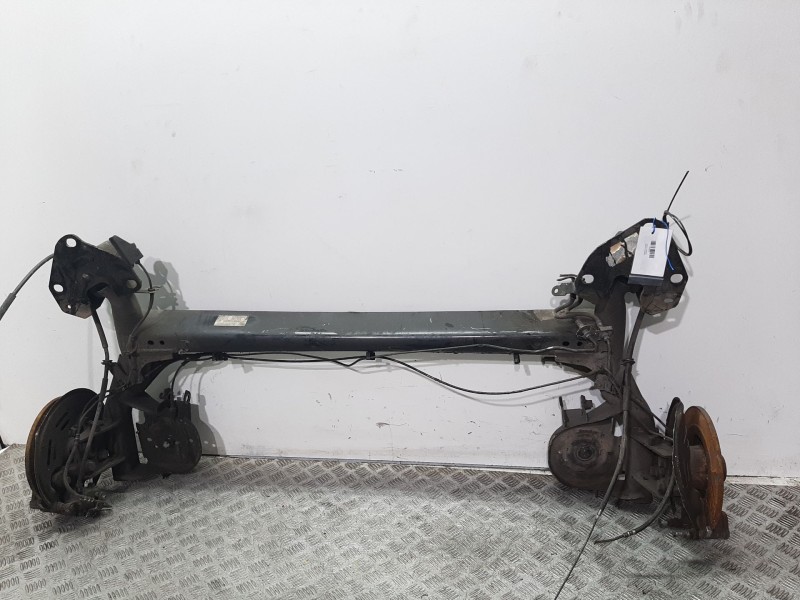 Recambio de puente trasero para renault kangoo z.e. referencia OEM IAM   