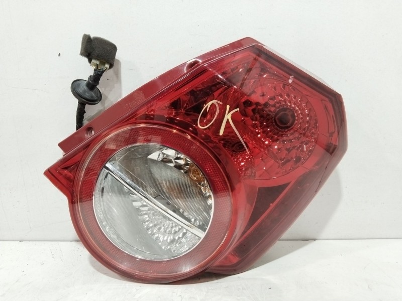 Recambio de piloto trasero derecho para chevrolet aveo ls referencia OEM IAM   