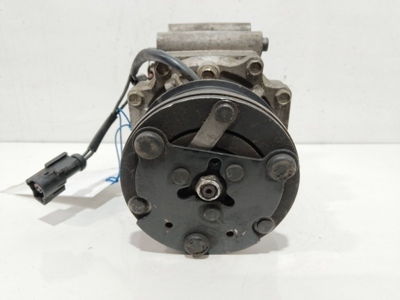 Recambio de compresor aire acondicionado para ford fiesta (cbk) ambiente referencia OEM IAM 4588121  