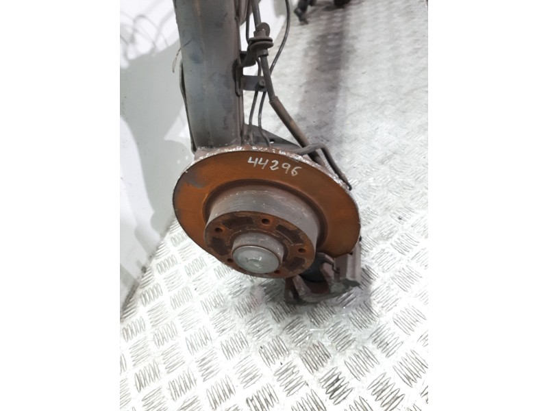 Recambio de puente trasero para renault megane iii sport tourer dynamique referencia OEM IAM   