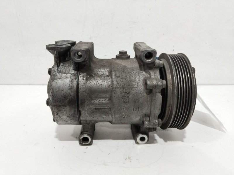 Recambio de compresor aire acondicionado para ford fiesta (cbk) ambiente referencia OEM IAM 2S6119D629AE  