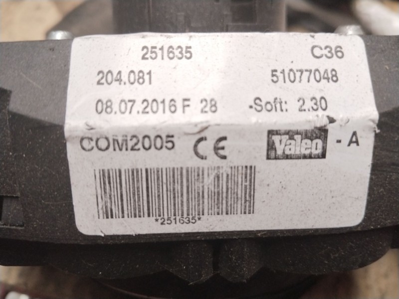 Recambio de mando multifuncion para peugeot 207 x-line referencia OEM IAM 204081  