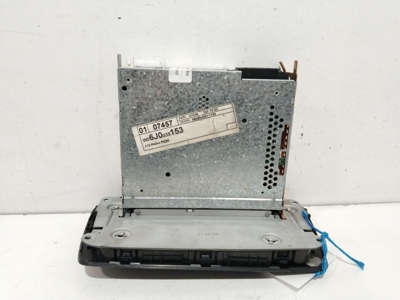 Recambio de sistema audio / radio cd para seat ibiza (6j5) reference referencia OEM IAM 6J0035153  