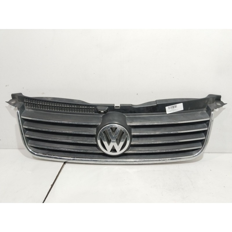 Recambio de rejilla delantera para volkswagen passat berlina (3b3) comfortline referencia OEM IAM 3B0853651L  