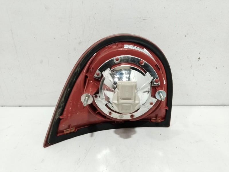 Recambio de piloto trasero derecho para volkswagen golf v berlina (1k1) gt sport referencia OEM IAM 1K6945094G  