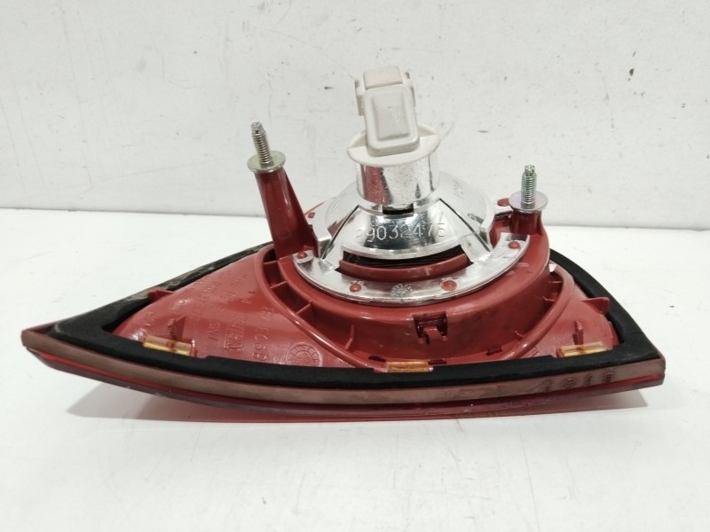 Recambio de piloto trasero derecho para volkswagen golf v berlina (1k1) gt sport referencia OEM IAM 1K6945094G  