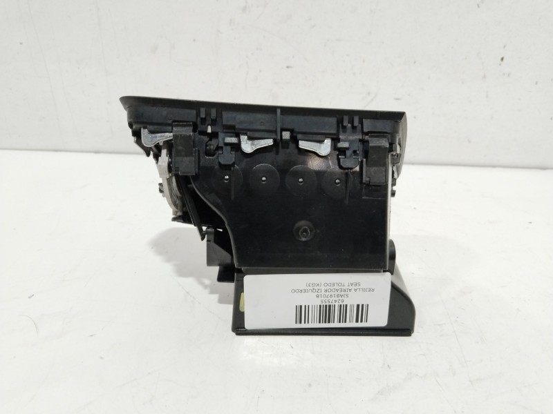 Recambio de rejilla aireador izquierdo para seat toledo (kg3) reference referencia OEM IAM 5JA819701B  