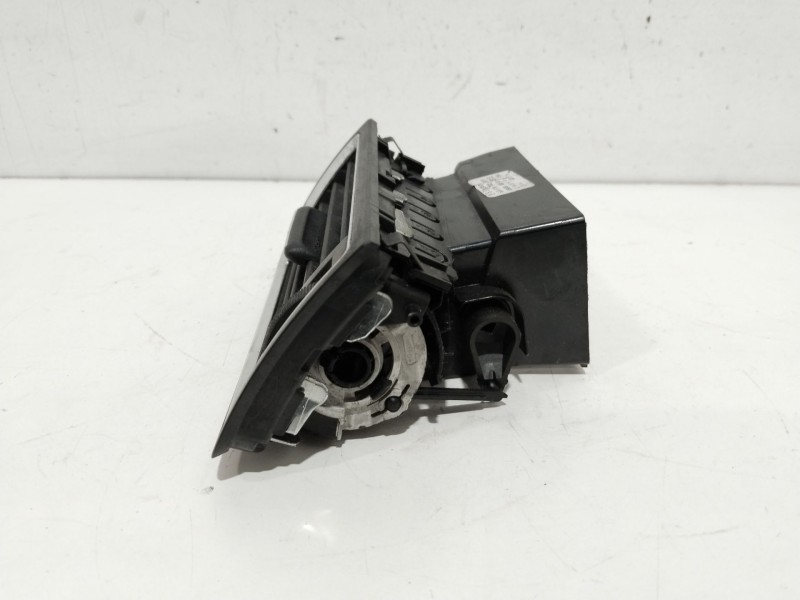 Recambio de rejilla aireador derecho para seat toledo (kg3) reference referencia OEM IAM 5JA819702B  