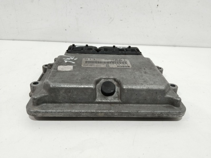 Recambio de centralita motor uce para peugeot 206 berlina xr referencia OEM IAM 0281010337 55185364 