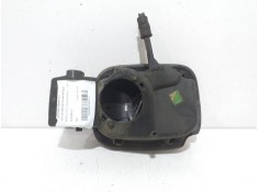 Recambio de tapa exterior combustible para renault clio iii pack dynamique referencia OEM IAM 431898 ROJO  2