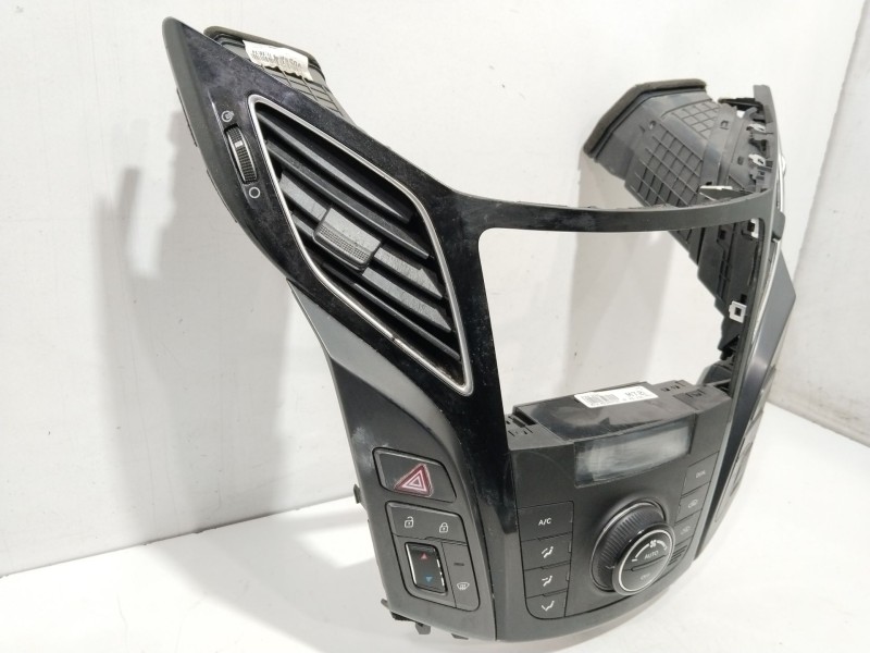 Recambio de mando calefaccion / aire acondicionado para hyundai i40 cab bluedrive referencia OEM IAM 972503Z320  