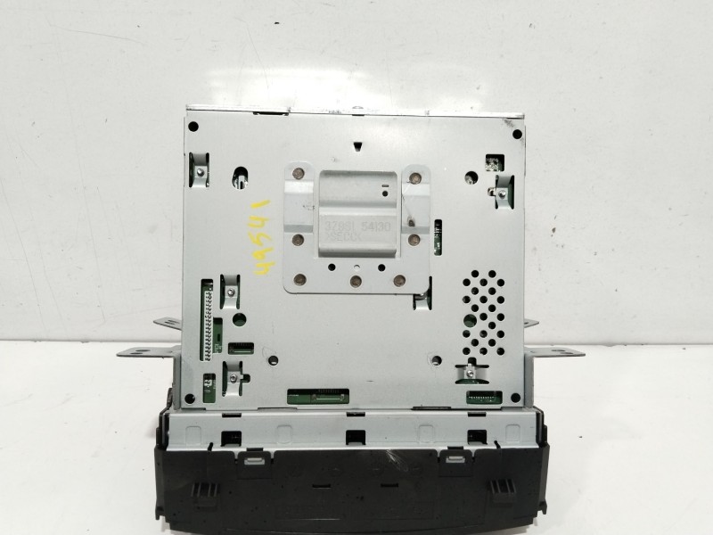 Recambio de sistema audio / radio cd para hyundai i40 cab bluedrive referencia OEM IAM 961703Z8954X  